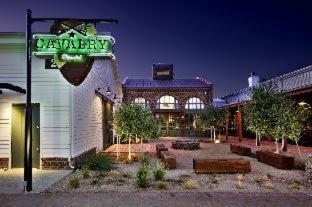 Cavalry Court, by Valencia Hotel Collection - College Station - 9