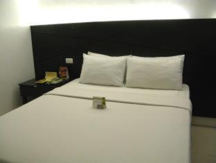 The Royal Mandaya Hotel - Davao City - 9