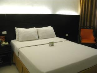 The Royal Mandaya Hotel - Davao City - 6