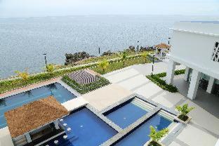 Arterra Hotel and Resort - Mactan - 2