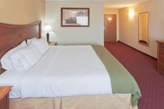 Holiday Inn Express Hotel & Suites Pierre-Fort Pierre by IHG - Fort Pierre - 7