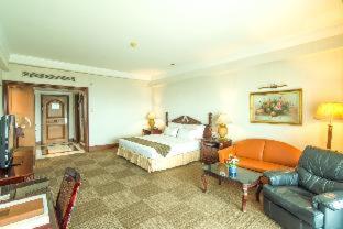 Sunlake Waterfront Resort & Convention - Jakarta - 3