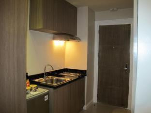 Zerenity Hotel & Suites - 4