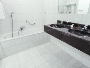 Grand Hotel Amstelveen - Amstelveen - 3