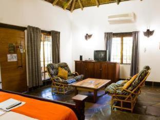 Misty Hills Country Hotel, Conference Centre & Spa - 6
