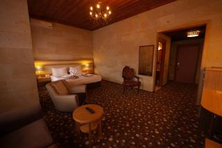 Sacred Mansion - 6