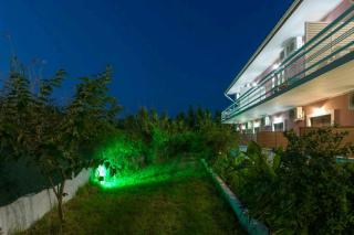 Eleni Studios & Apartments - Alykes - 5