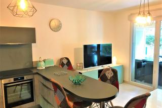 Centre Juan les Pins 1 bedroom with AC, swimming pool and parking - Juan-les-Pins - 5