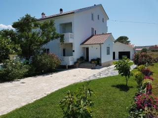 Apartments Smilja - Ljubač - 2