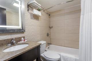 Travelodge by Wyndham South Hackensack - South Hackensack - 7