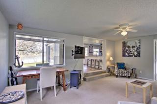 Waterfront Anderson Island Home with Kayaks - Johnson Landing - 1