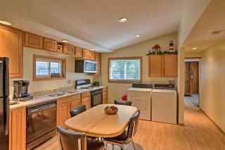 Home with Lake-View Deck by Camp Perry and Magee Marsh - Port Clinton - 8