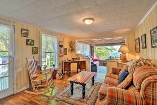 Mountain Cottage with Views Near Tail of the Dragon! - Fontana Village - 7