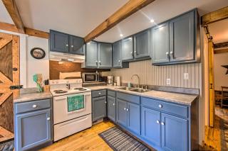 Remote 1901 Studio Cabin with Loft - Pets Allowed! - Allenwood - 8