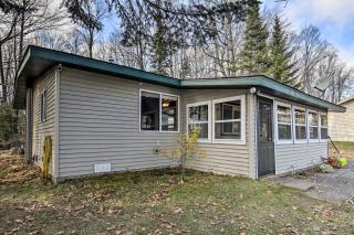 Lakefront Family Escape with Views, Dock, and Kayaks! - 1