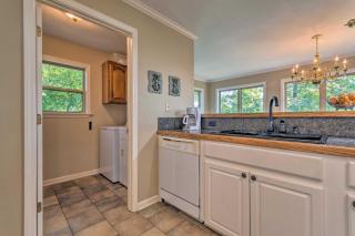 9 Mi to Hot Springs Lake Catherine Home with Dock - 1