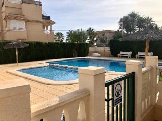 Beach Front Ground Floor Flat Playa San Juan - El Campello - 2