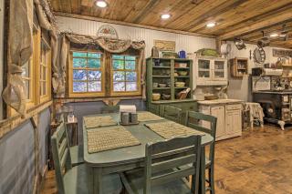 5-Acre North Georgia Mountain Retreat with Creek! - Sautee Nacoochee - 5