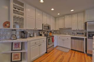 Flagstaff Townhome with View, Country Club Amenities - Flagstaff - 3
