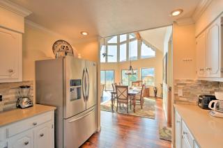 Picturesque Sky Haus Sanctuary with Mountain Views - Sky Valley - 2