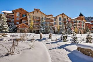 Ski-InandSki-Out Brighton Condo with Pool and Hot Tub - Solitude - 9