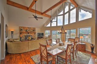 Picturesque Sky Haus Sanctuary with Mountain Views - Sky Valley - 6