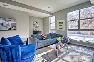 Townhome with Rooftop Patio Walk to Broncos Stadium - 4