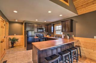 Close to Vineyards Updated New Haven Retreat! - New Haven - 3