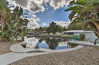 Boat Dock and Kayaks Canalfront Home in Homosassa - Homosassa - 4