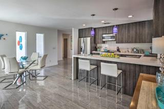 Mid-Century Modern Oasis, 1 Mile to El Paseo! - 1