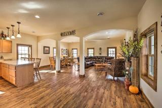 McJuggers Loft Walk to Lake, Park, Restaurants - Campbellsport - 9