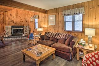 Lakeview Forest Cabin with Deck Less Than half Mile to Beach! - Madison - 9