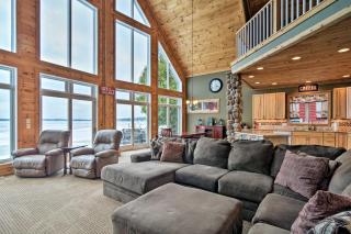Family-Friendly Lake Mitchell Oasis Hike and Ski! - Cadillac - 6