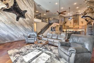 Kansas Hunting Lodge Pets and Large Groups Welcome! - Great Bend - 0