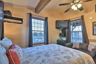 Cute Studio Abode - Steps to Long Beach Boardwalk! - Long Beach - 1