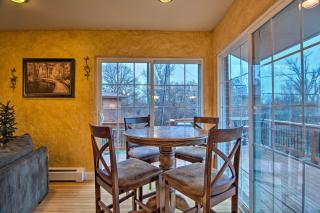 Modern Creekside Home 9 Mi to Downtown Denver - Lakewood - 5