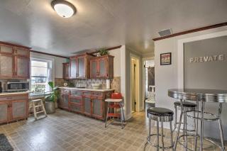 Charming Dairy Farm Home in Indiana Amish Country - Shipshewana - 2