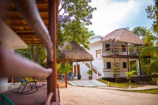 Royal Palm Bacalar Cabañas & Lagoon Club - Bacalar - 3