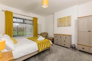 Park View - 4 Star Luxury - 7