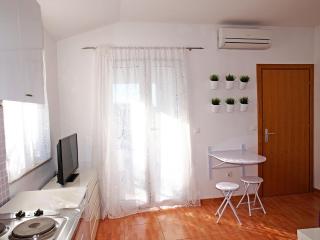 Apartments Ivi - 9