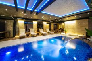 Amsterdam Hotel - Belgrade - 9
