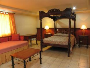 Crown Regency Residences Davao - Davao - 3