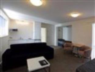 Carnmore Hagley Park - Christchurch - 9