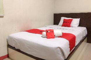 RedDoorz near Pantai Pede - Labuan Bajo - 2