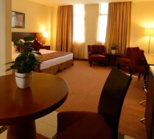 The Grand Puteri Hotel - 2