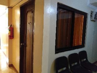 Divine Castle Travelers Inn - Coron - 6