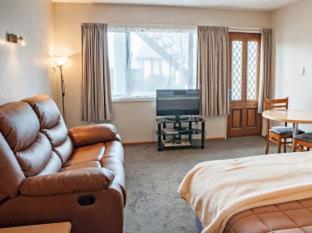 Castles Motel & Driftwood Motel - Nelson - 8