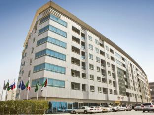 TIME Ruby Hotel Apartment - Schardscha - 1