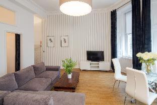 Edinburgh Castle Apartments - Edinburgh - 3
