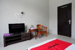 RedDoorz Syariah near Menara Kudus - Kudus - 1